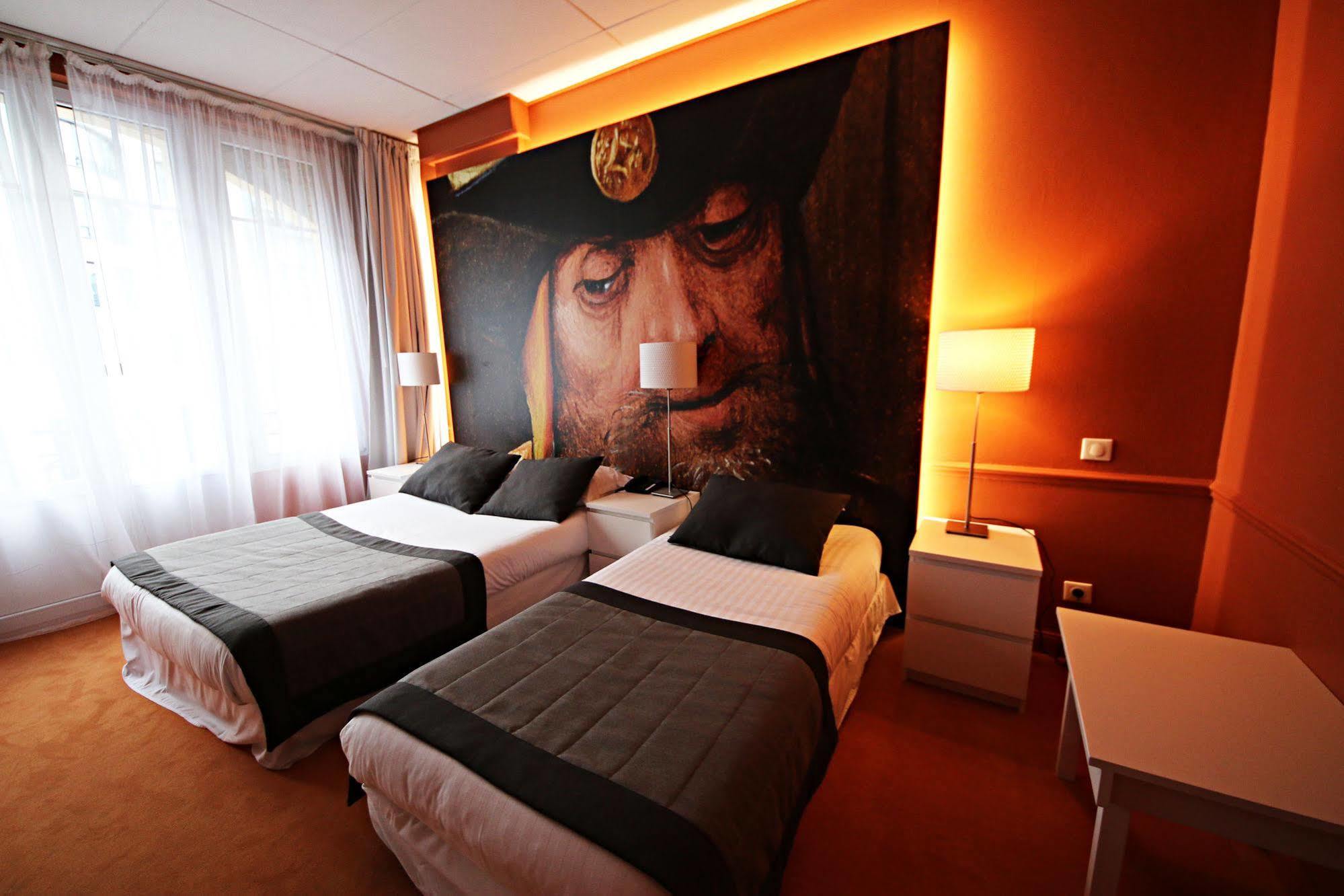 Hotel Cecyl Reims Centre Εξωτερικό φωτογραφία